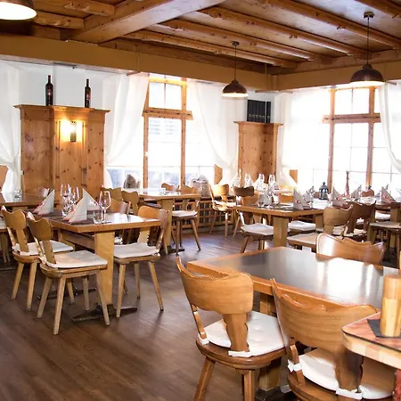 Hotel Chamanna Arosa